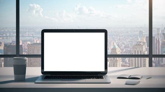 laptop mit windows 10 und office paket